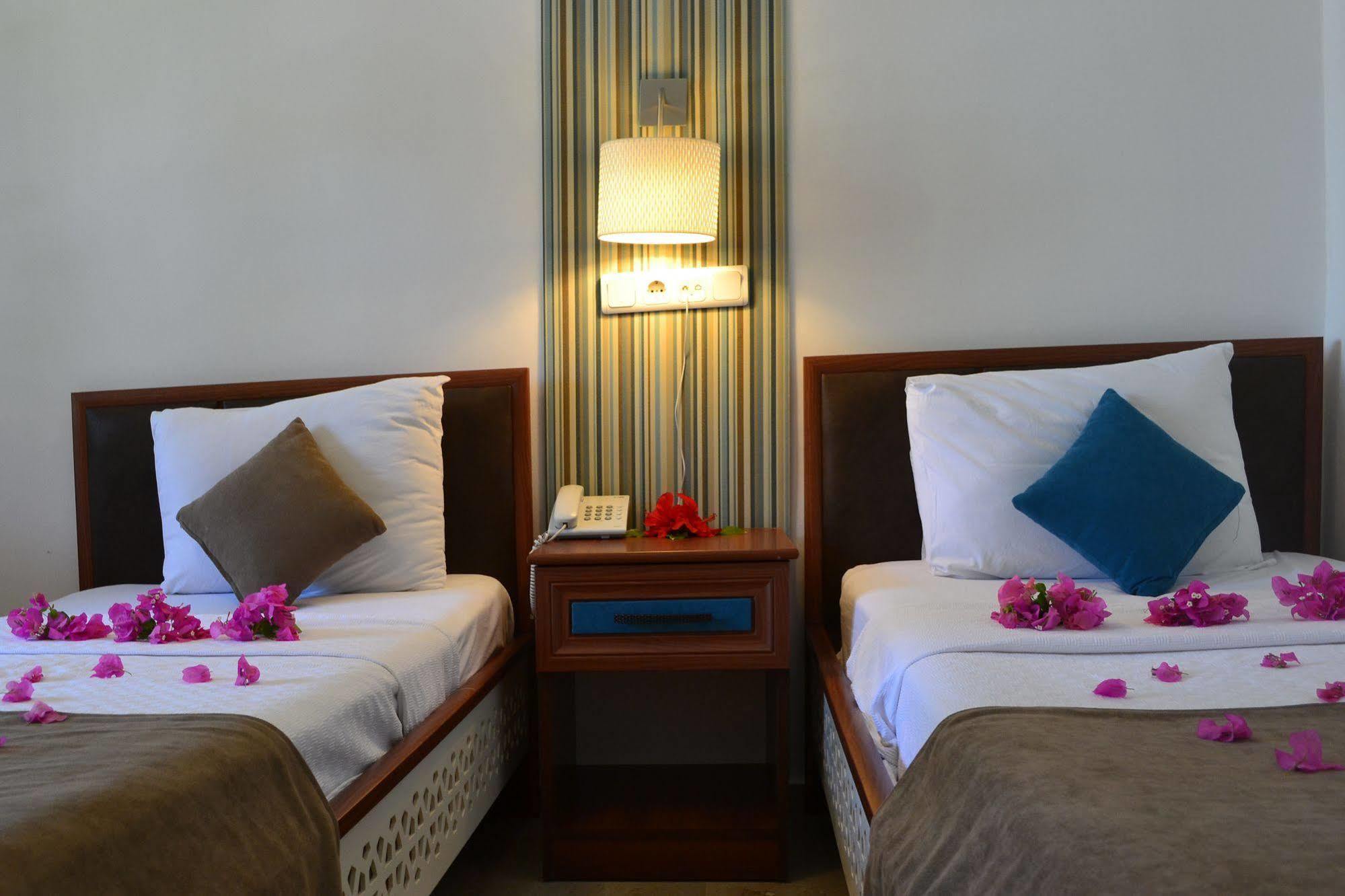 Oskay Hotel داليان المظهر الخارجي الصورة