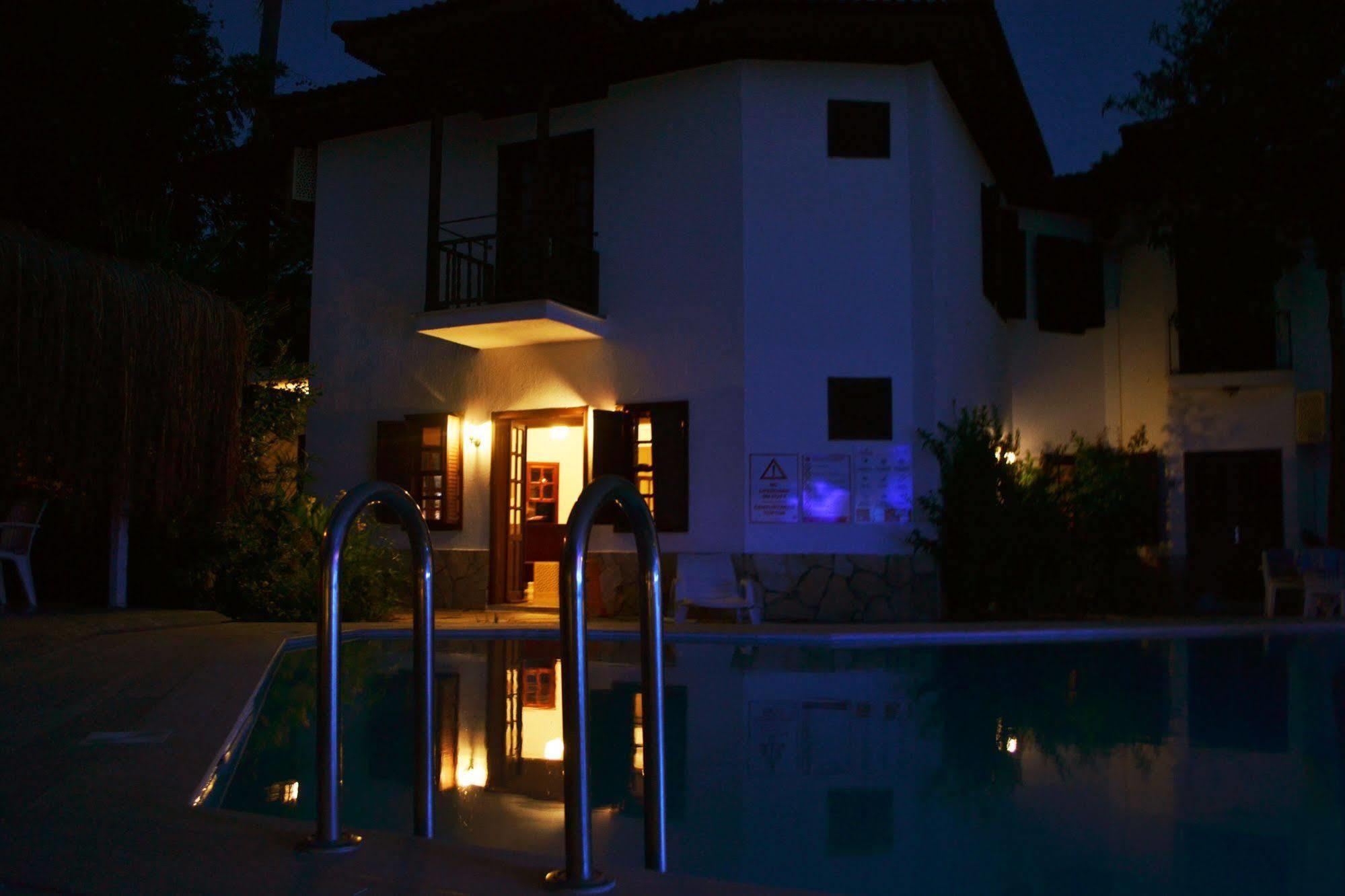 Oskay Hotel داليان المظهر الخارجي الصورة